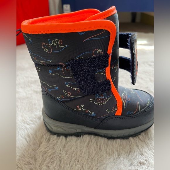 Carters Toddler Light-Up Snow Boot - Picture 9 of 10